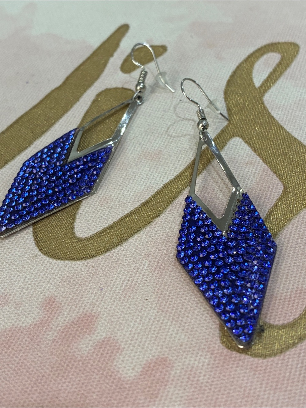 Sparkling Blue Crystal Look Over Lay Metal Light WeightDrop Earrings
